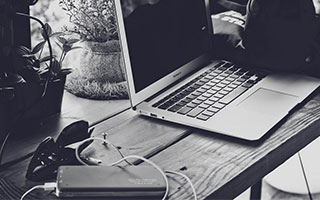 九游娱乐首页-冰封北境！灰熊客场狂屠30分，嗜血獠牙撕碎魔鬼主场