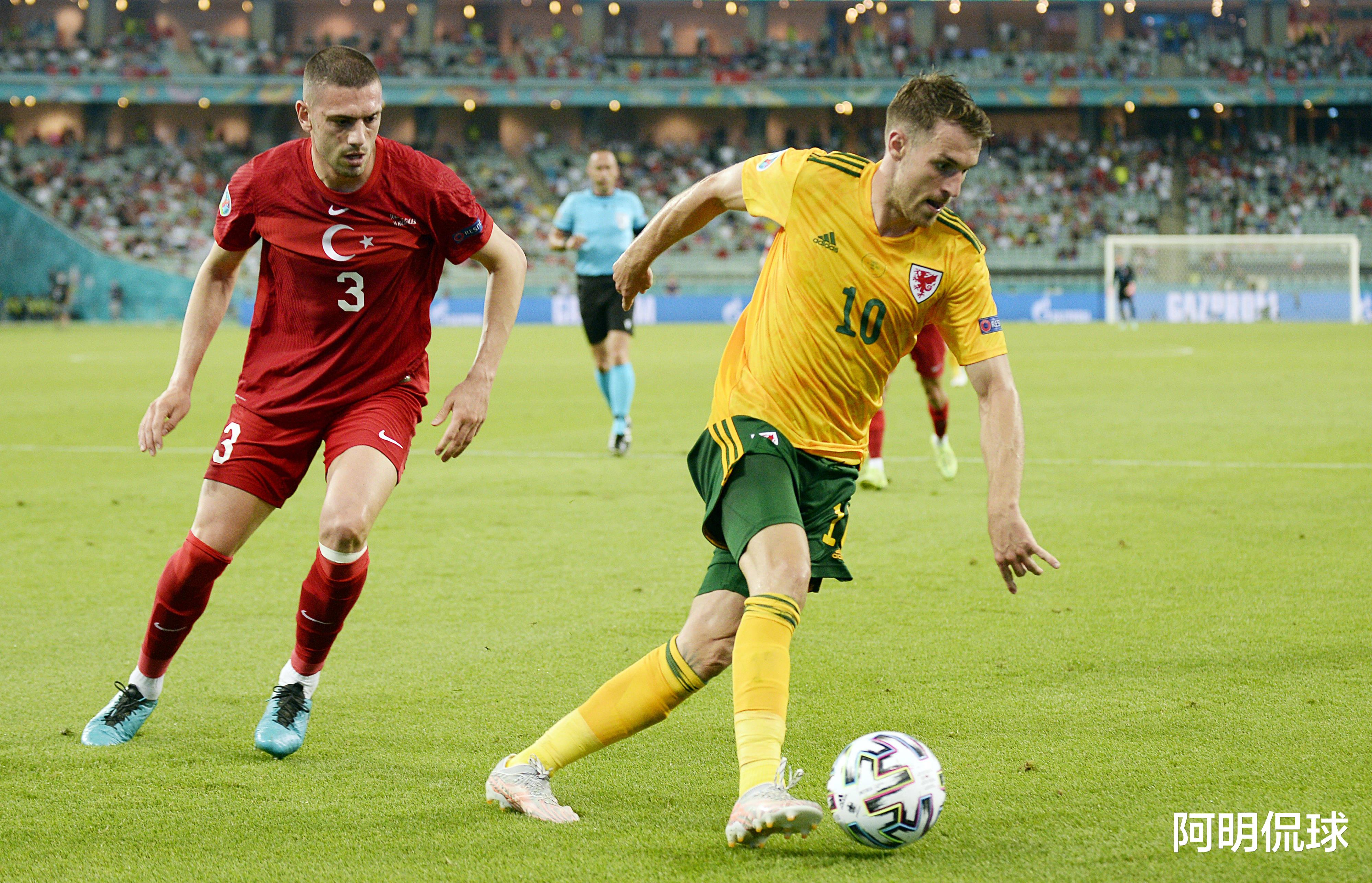 包含冰岛主场遭逆转,小组出线前景蒙阴霾的词条 包含冰岛主场遭逆转,小组出线前景蒙阴霾的词条