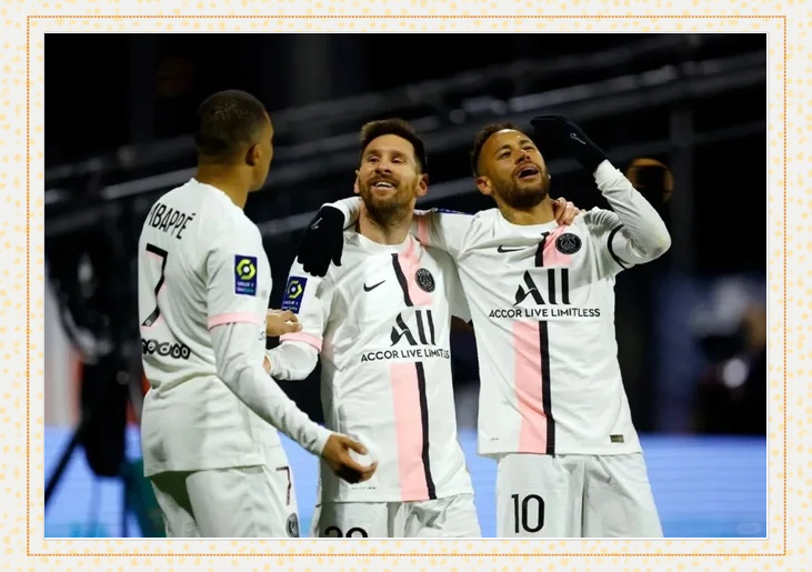 关于沙尔克战平对手,保持不败状态稍显稳定的信息 关于沙尔克战平对手,保持不败状态稍显稳定的信息