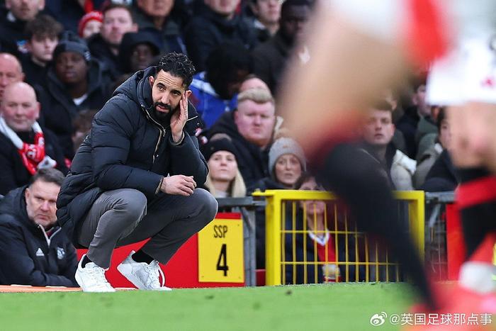 曼联卫冕欲再夺联赛冠军地位更难守 曼联卫冕欲再夺联赛冠军地位更难守