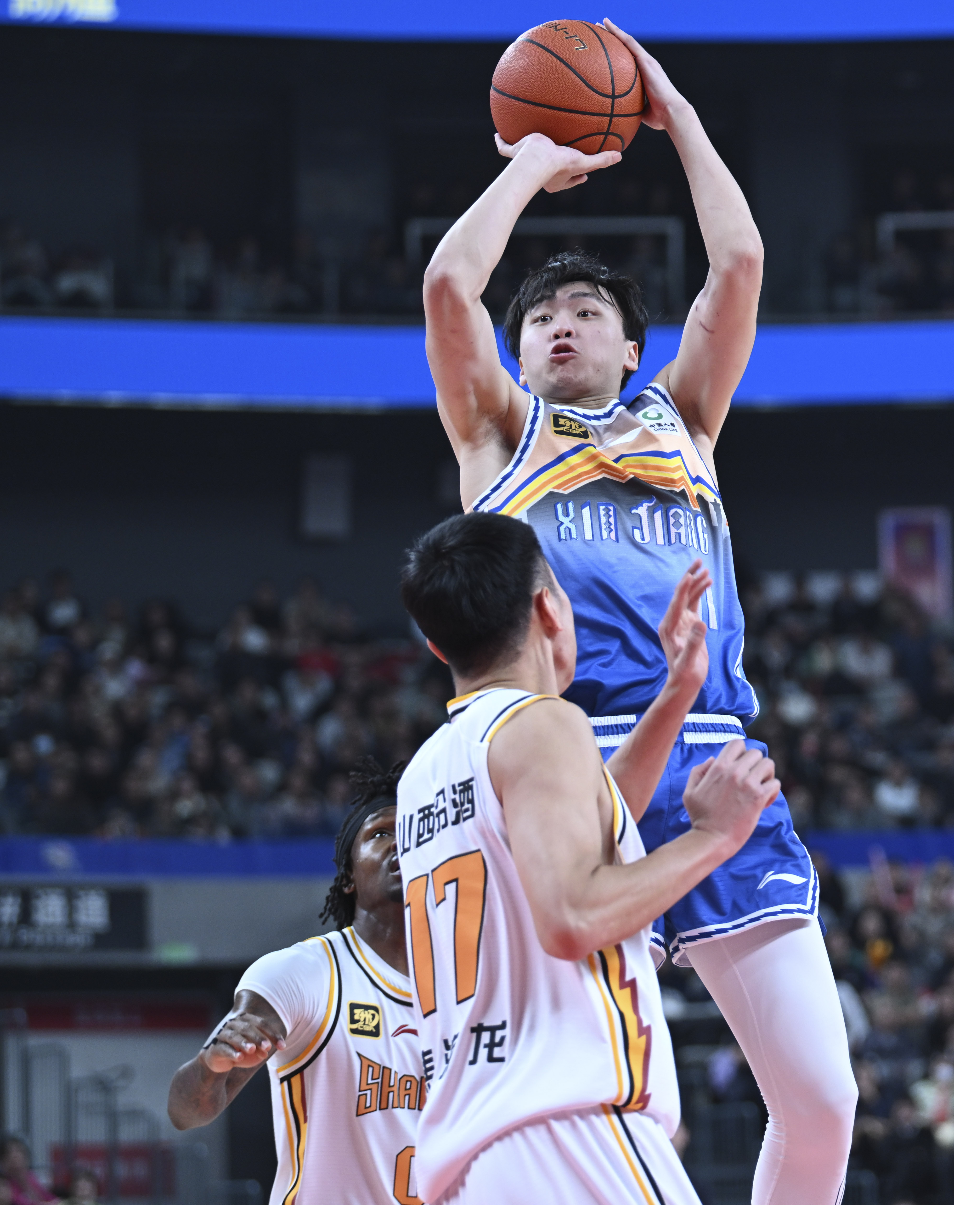 九游游戏-包含经典对决掀起热潮，场上厮杀赛局激动人心的词条