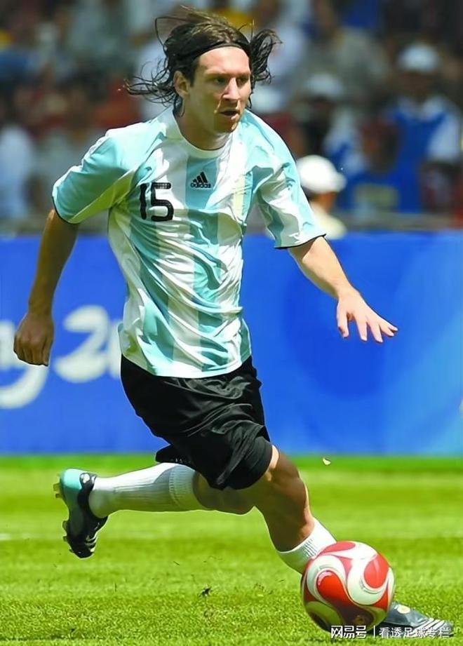 阿根廷球员在国家队比赛中大放异彩 阿根廷球员在国家队比赛中大放异彩