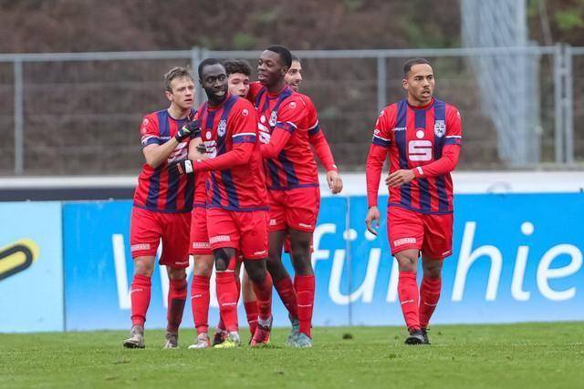 甘冈客场取胜,继续保持不败战绩 甘冈客场取胜,继续保持不败战绩