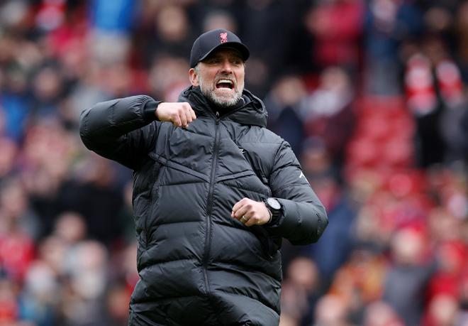 埃弗顿前锋状态回勇,连续破门引领球队胜利 埃弗顿前锋状态回勇,连续破门引领球队胜利