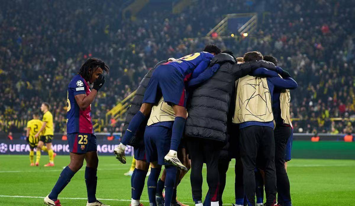 包含巴萨多点开花，客场喜获三分胜利的词条