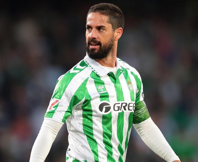 伊斯科奉献致命一击,皇马淘汰比利亚雷亚尔的简单介绍 伊斯科奉献致命一击,皇马淘汰比利亚雷亚尔的简单介绍