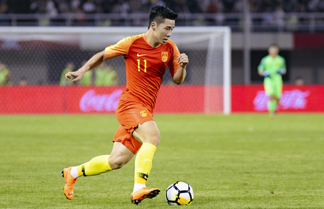 九游娱乐首页-包含顶级足球大赛激情迸发，国内球员斗志昂扬的词条