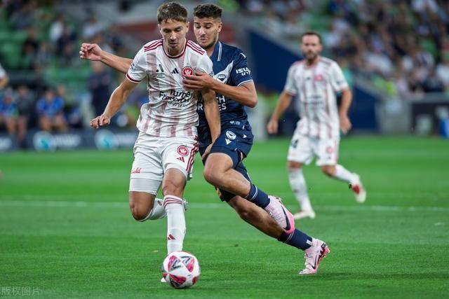 都灵队全取三分,以主场优势击败对手,获胜收官 都灵队全取三分,以主场优势击败对手,获胜收官