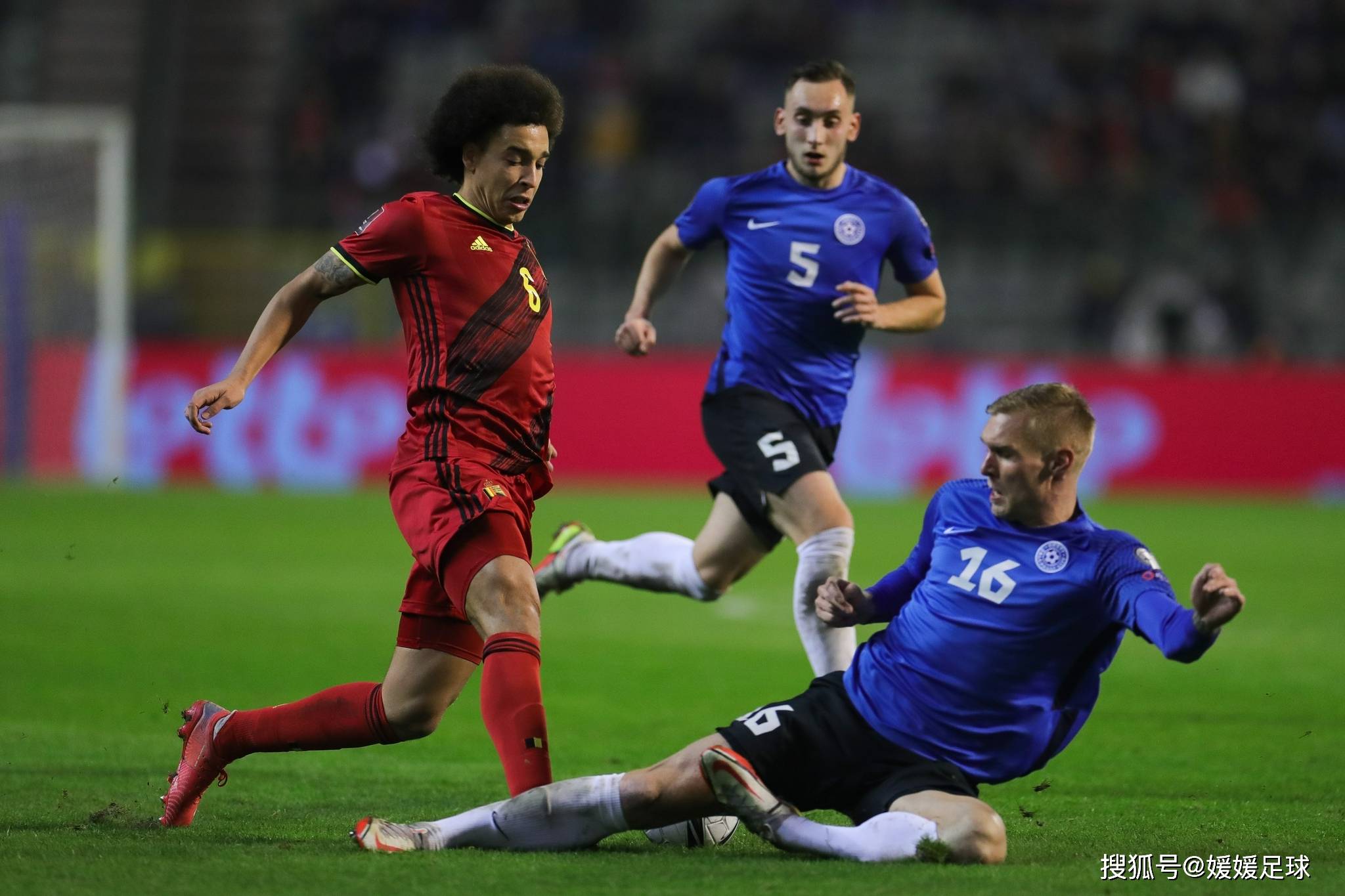 葡萄牙战斯洛伐克，争搏小组领袖位置的简单介绍