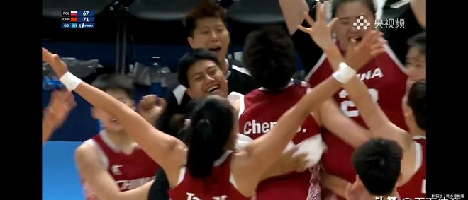 美国女篮实现逆转胜利,挺进决赛 美国女篮实现逆转胜利,挺进决赛