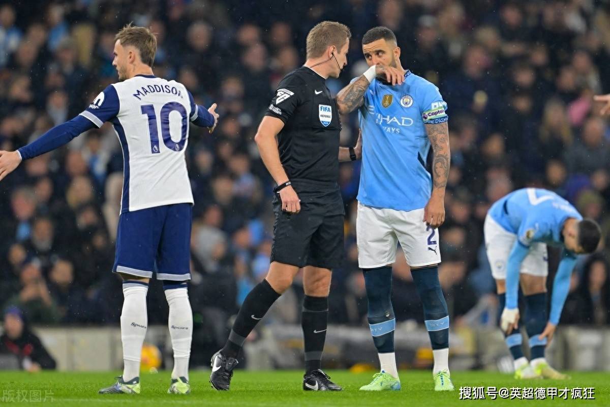 九游娱乐app下载-曼城轻取对手，实现胜利连连