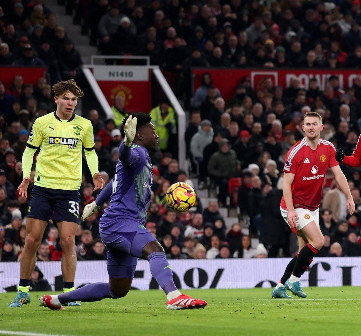 包含曼联铁蹄过河,战胜布莱顿赫尔福德的词条 包含曼联铁蹄过河,战胜布莱顿赫尔福德的词条