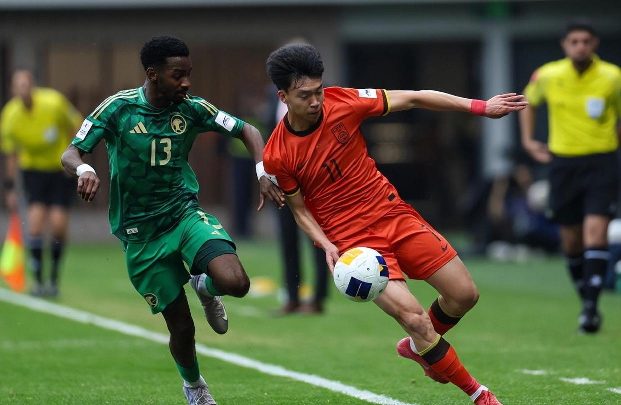 关于刚刚英超:国足爆冷国米,热议不断的信息 关于刚刚英超:国足爆冷国米,热议不断的信息