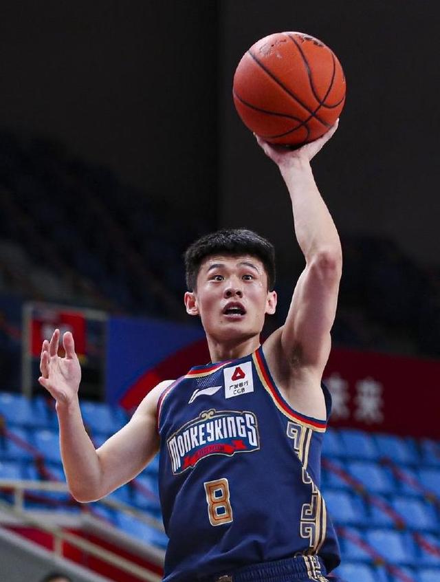 九游娱乐入口-山东男篮表现不俗，取得胜利