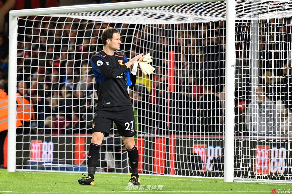 九游娱乐-布莱顿和霍夫在比赛中的精彩对决