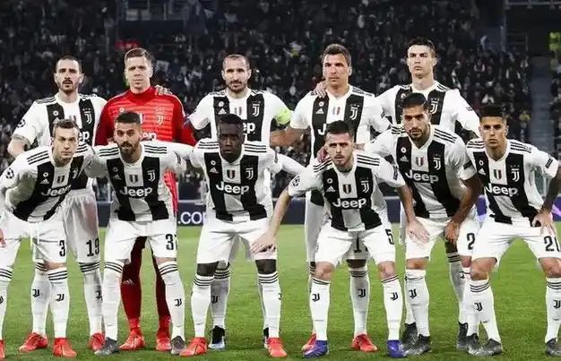 包含皇家马德里主场大胜尤文图斯，领先小组第一的词条