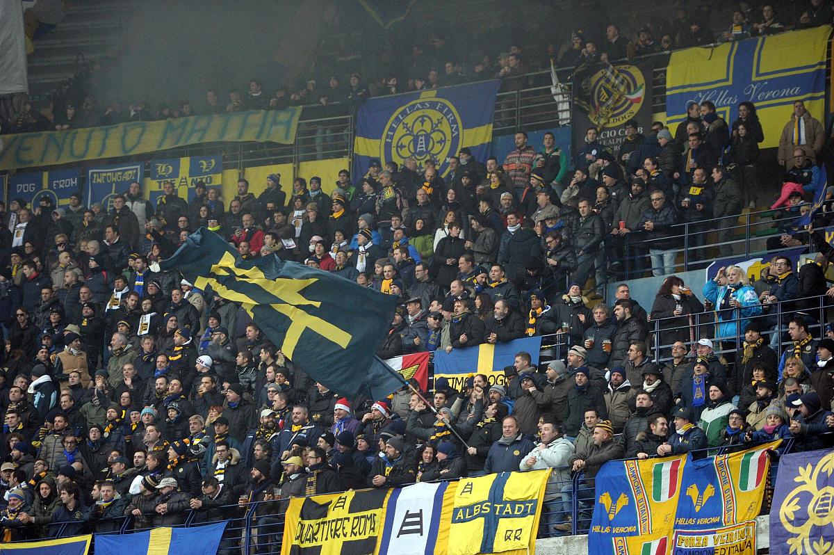 多特蒙德主场不敌对手,战绩下滑 多特蒙德主场不敌对手,战绩下滑