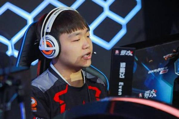 九游娱乐首页-汉堡SV战平对手，积分榜上升的简单介绍