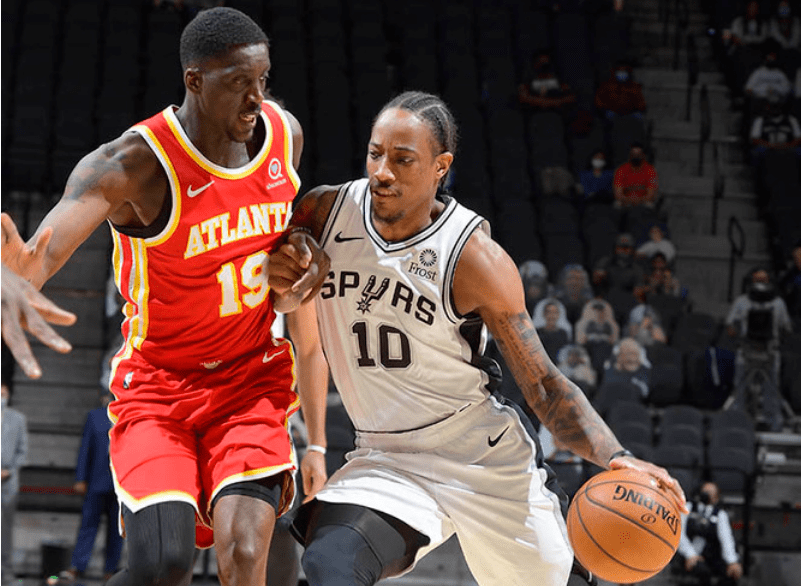 老鹰不敌马刺,遭遇四连败 老鹰不敌马刺,遭遇四连败