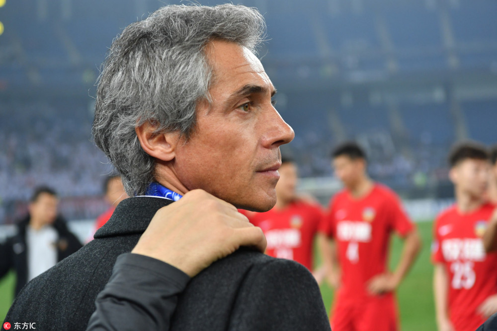 主帅战术精准,引领球队逆转胜出 主帅战术精准,引领球队逆转胜出