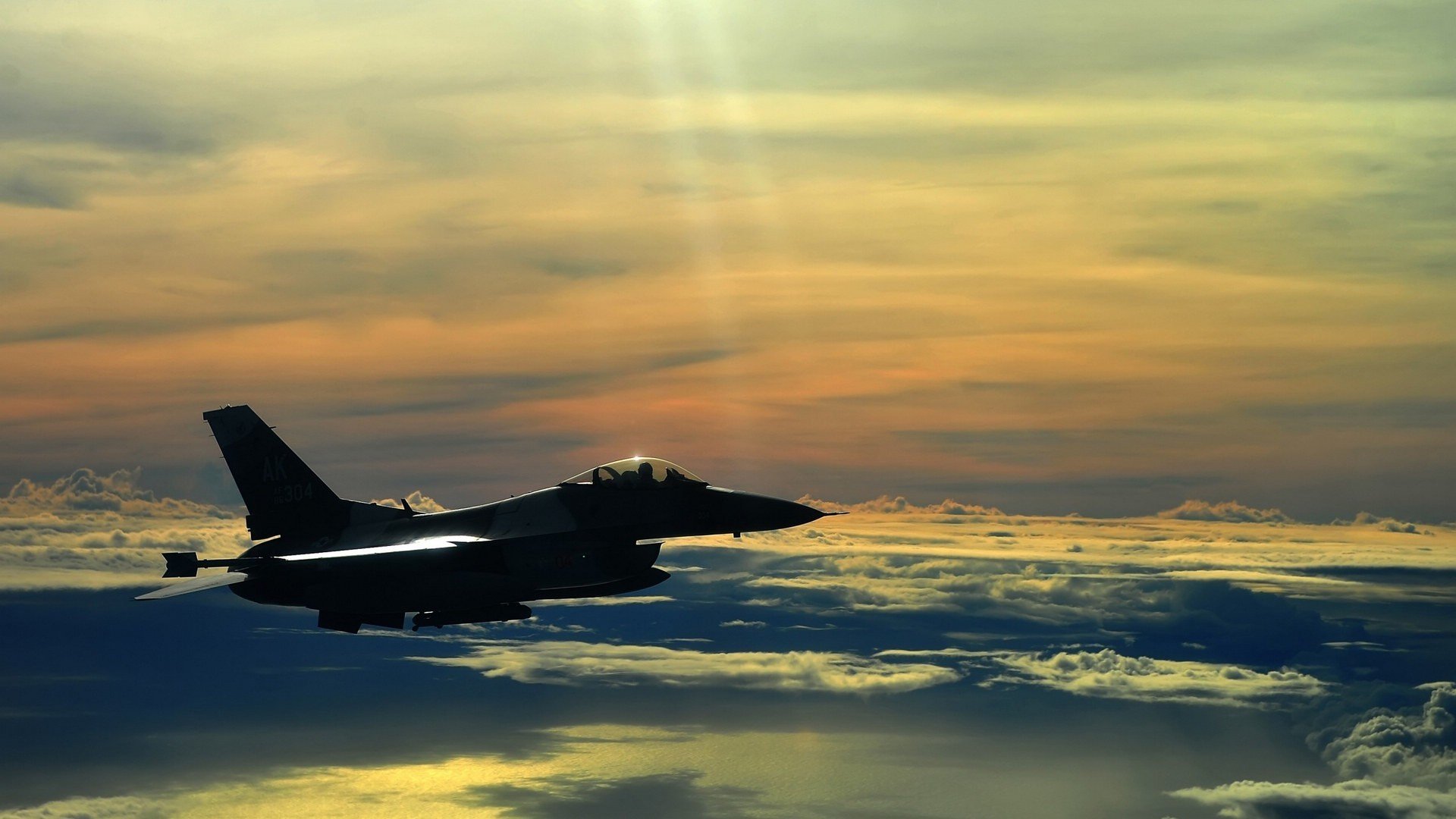 欧冠淘汰赛之夜，维尼修斯刷新纪录的辉煌时刻