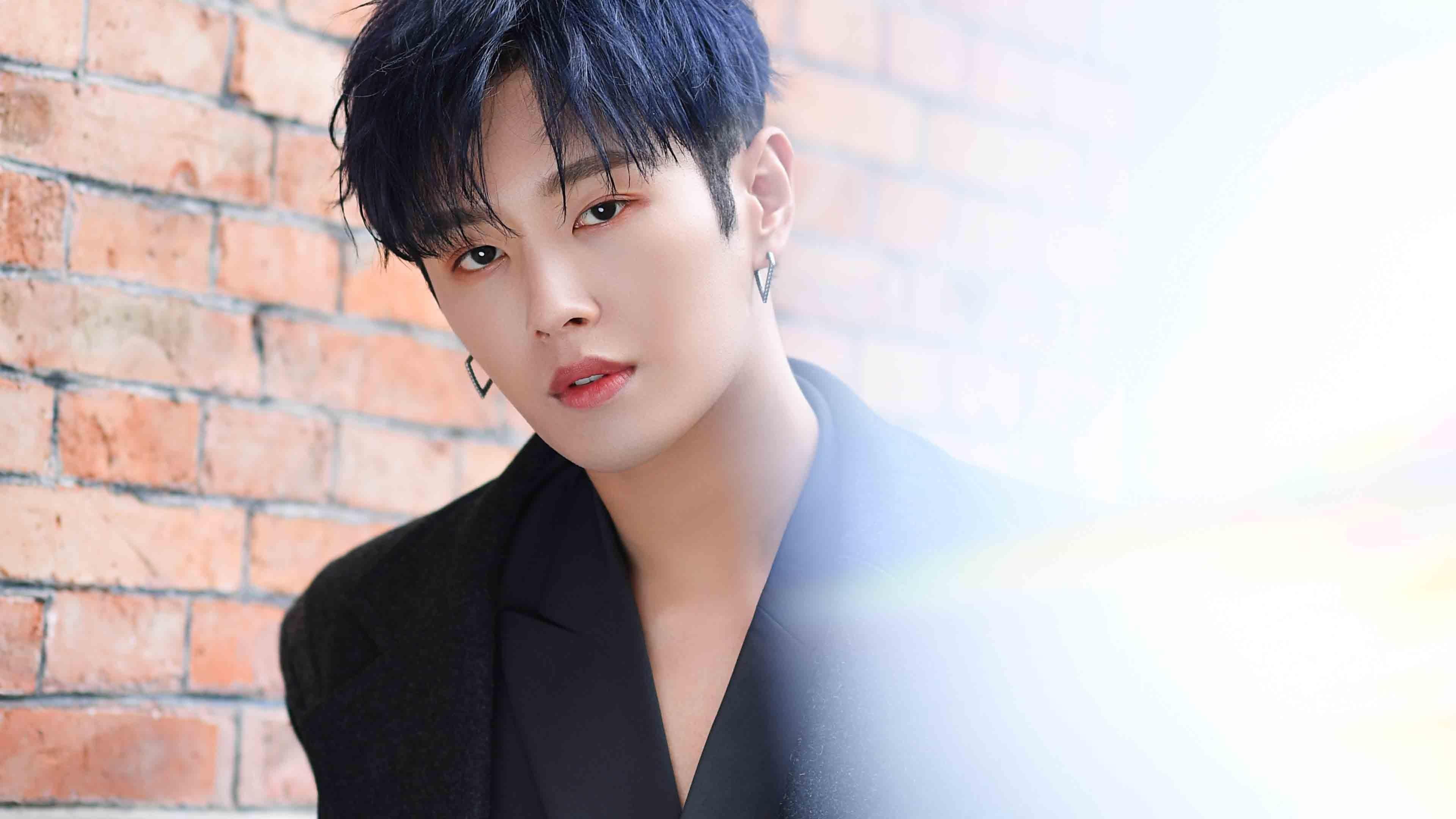 极速夜幕下的狂舞，斯通斯点燃赛道