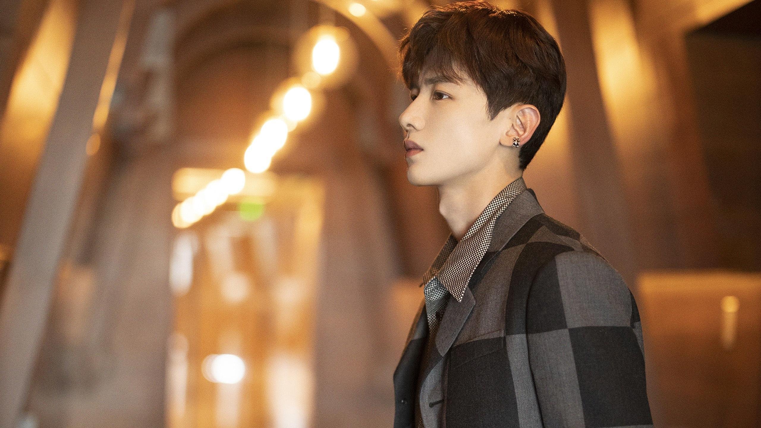 9you娱乐-关键先生与非洲雄狮的逆袭，苏亚雷斯绝境显锋芒，安哥拉爆冷撼动多特蒙德